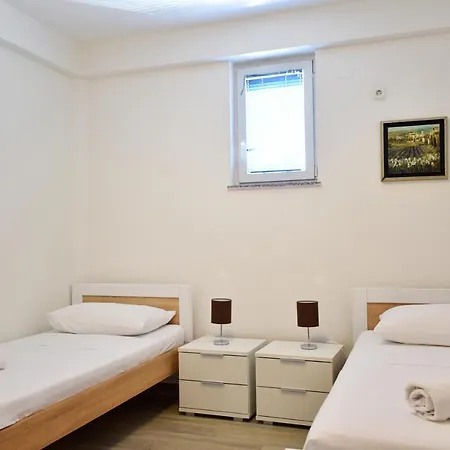 Nico Готель 3*